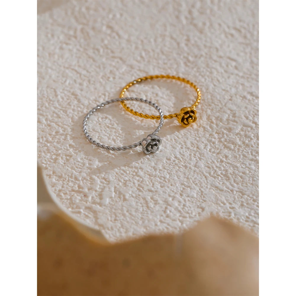 Yhpup 678 # Popular aço inoxidável metal fundido pequena flor anel à prova dwaterproof água moda dedo jóias 18k pvd banhado atacado