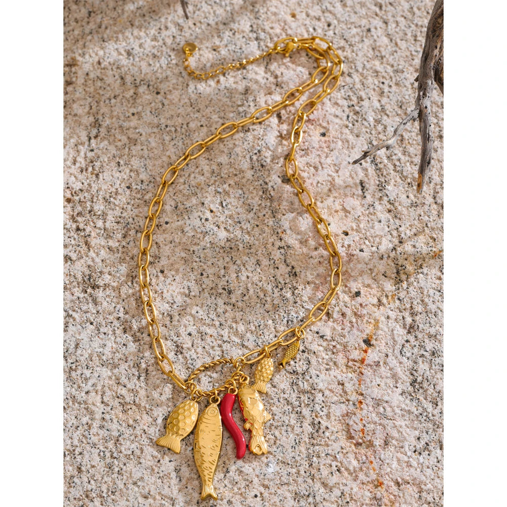 Yhpup 2025 colar com pingente de pimenta de peixe de aço inoxidável para mulheres venda quente 18K banhado a ouro elegante exclusivo estilo oceano joias