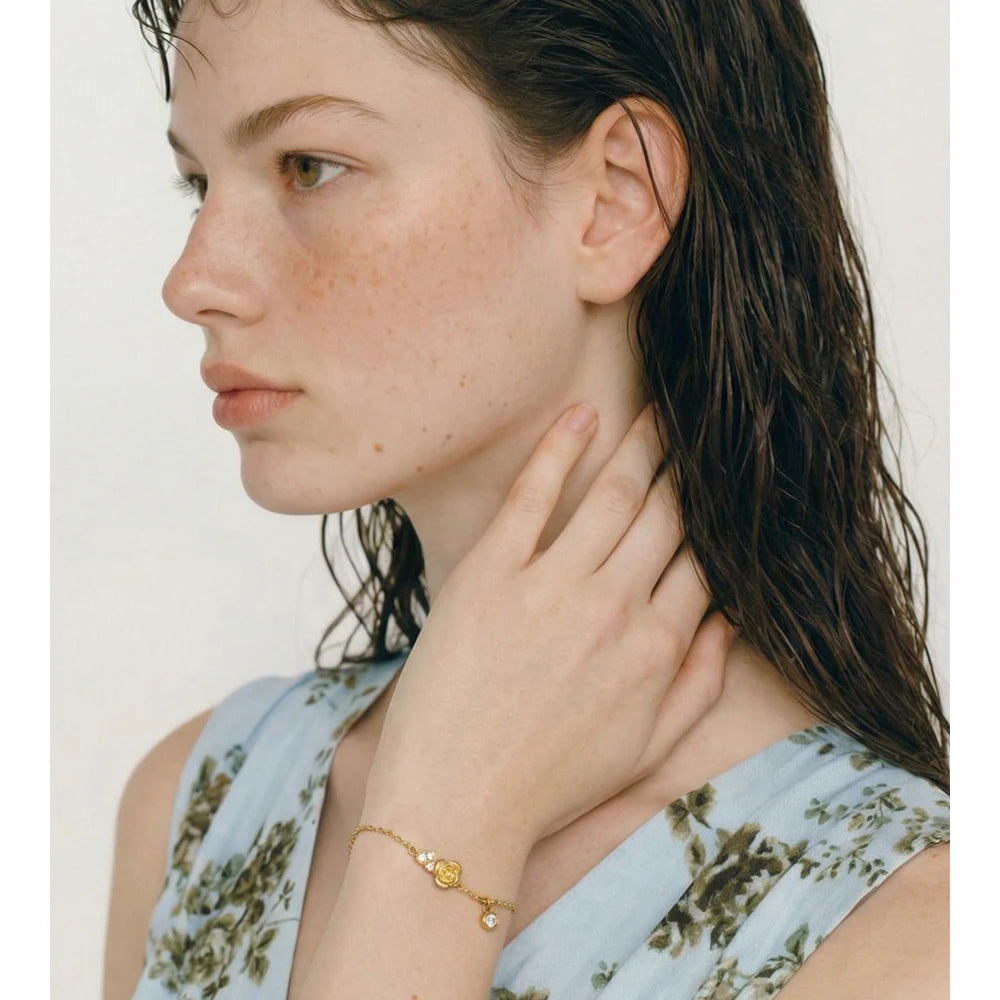 Pulseira de Corrente Fina em Aço Inoxidável Yhpup, Banhada a Ouro 16K PVD, com Flor de Zircônia, Acessório de Joalheria Minimalista para o Pulso