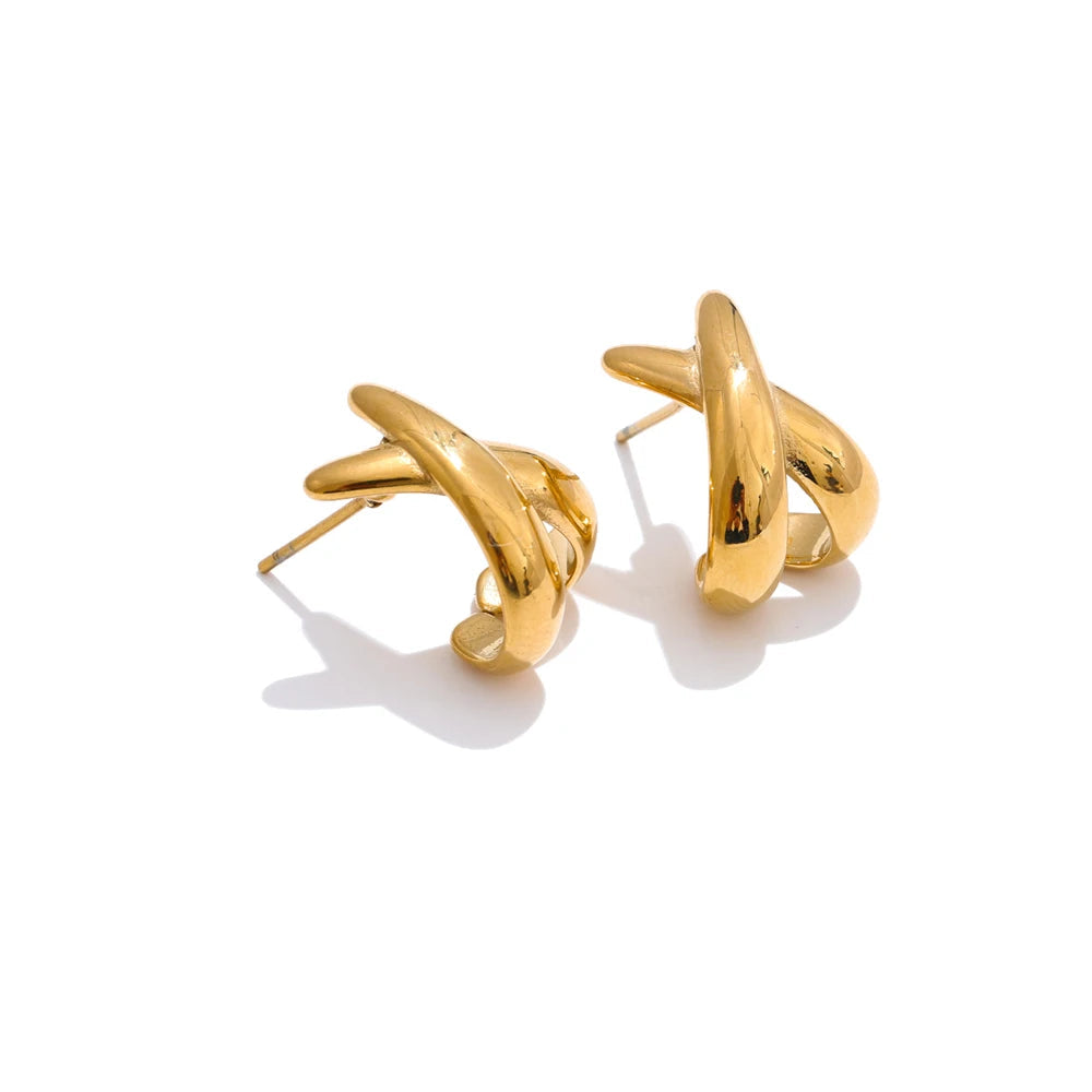 Yhpup Brincos minimalistas em forma de X de metal 18K banhados a PVD diariamente em aço inoxidável joias de moda atraentes para mulheres