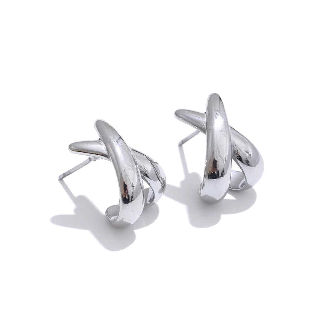 Brincos Minimalistas em X Banhados a Ouro 18K | Zalzani