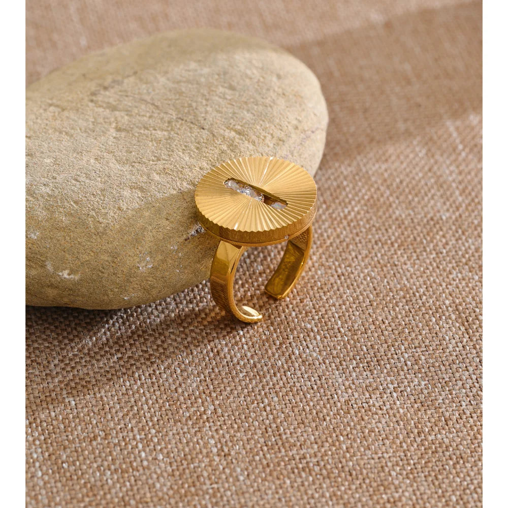 Anel Aberto de Aço Inoxidável Yhpup Fashion com Zircônia Cúbica Deslizante e Revestimento Dourado PVD – Joia para Dedo