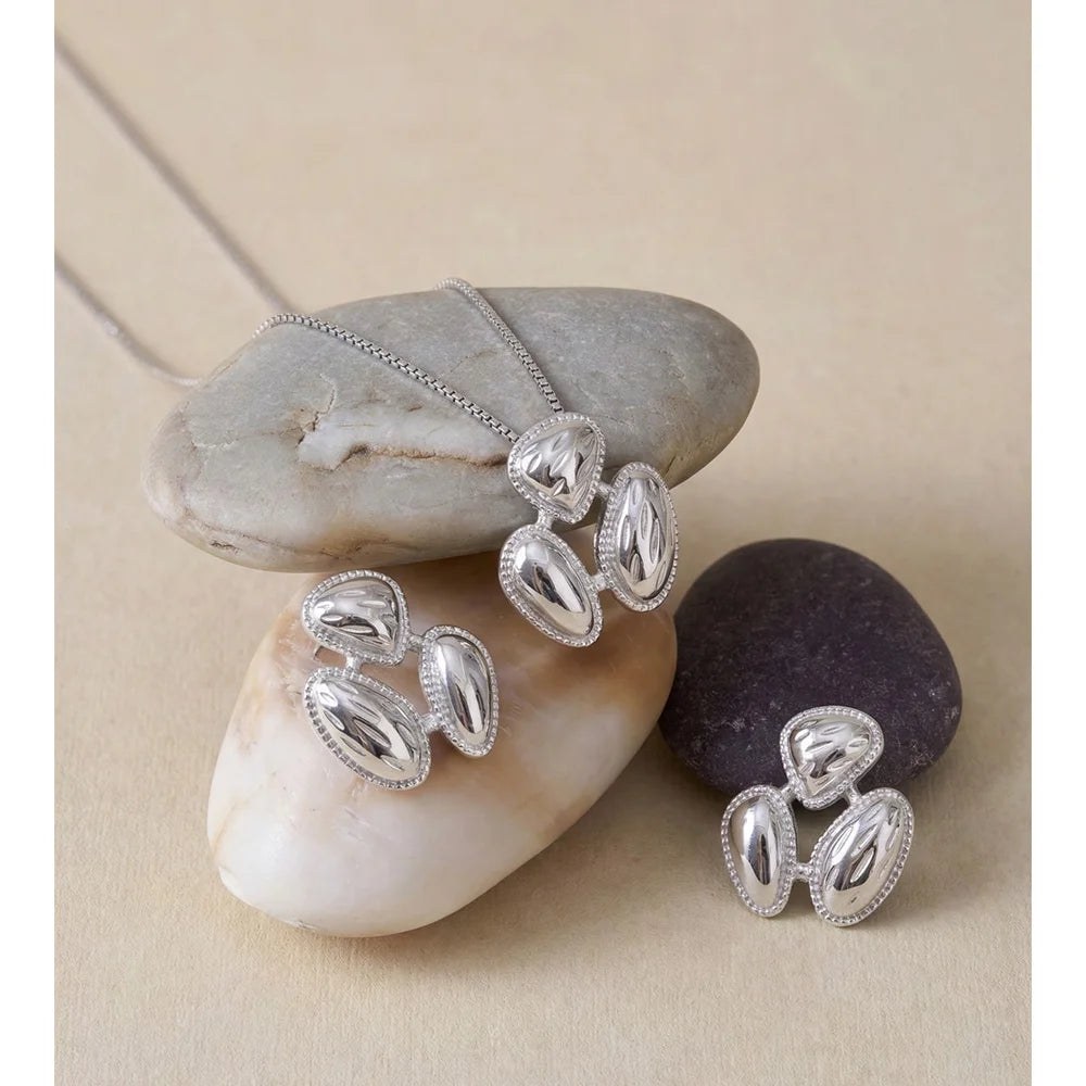 Conjunto de Colar e Brincos de Aço Inoxidável Yhpup com Pingente de Metal, Banhado a PVD 16K, Joias Elegantes, Únicas e Distintivas, à Prova d'Água