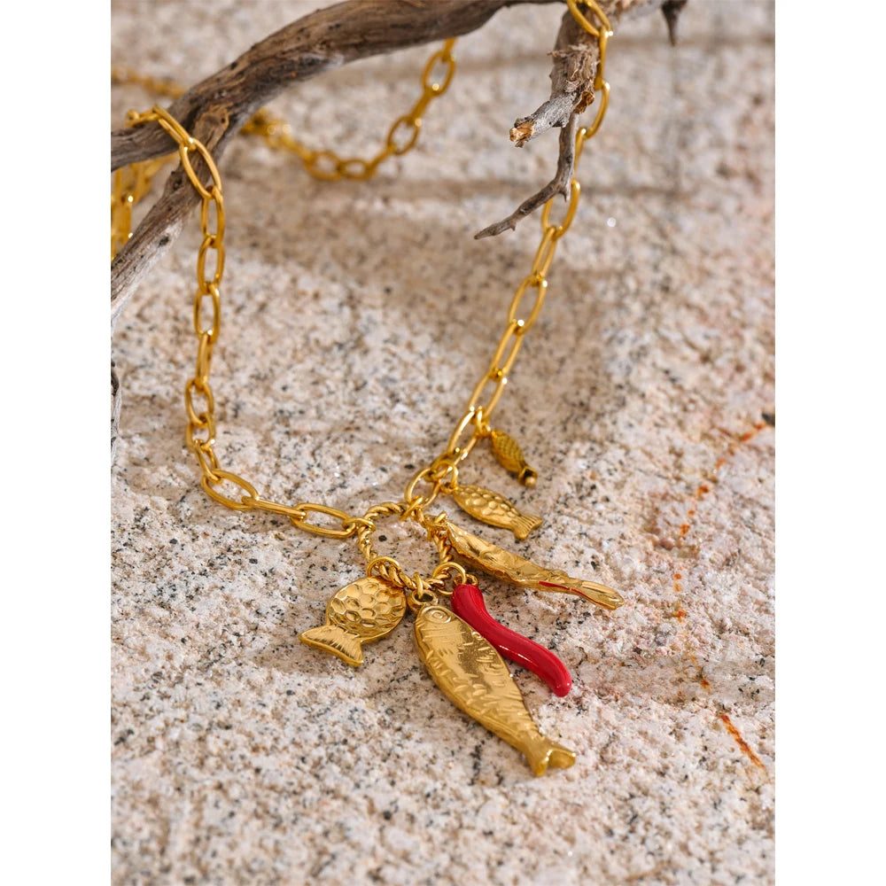 Yhpup 2025 colar com pingente de pimenta de peixe de aço inoxidável para mulheres venda quente 18K banhado a ouro elegante exclusivo estilo oceano joias