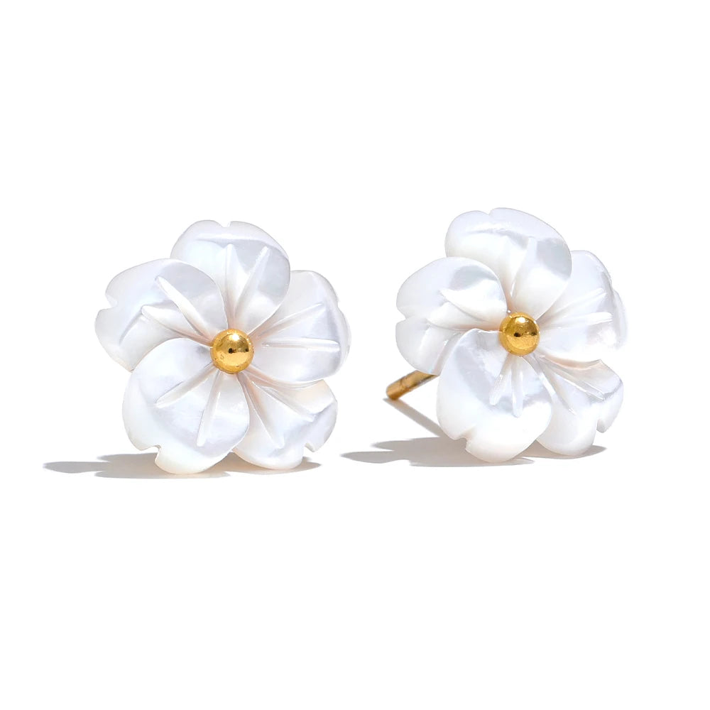Brincos Flor de Concha Natural Banhados a Ouro | Zalzani